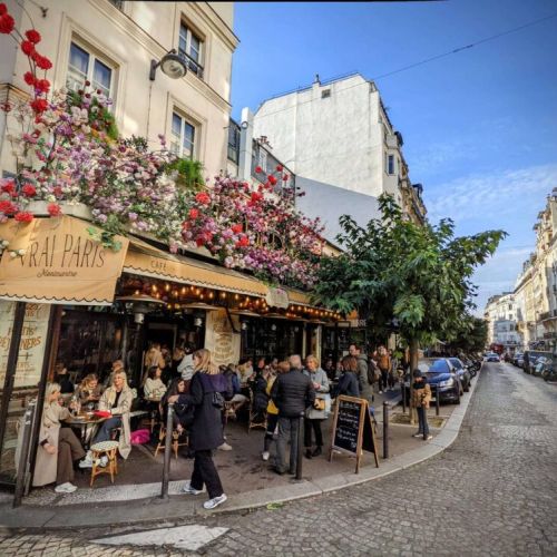 Rue des Abbesses - Le Vrai Paris, next block to the apartment.