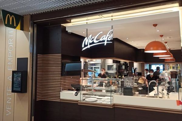 Centre Commercial Carrefour Annecy