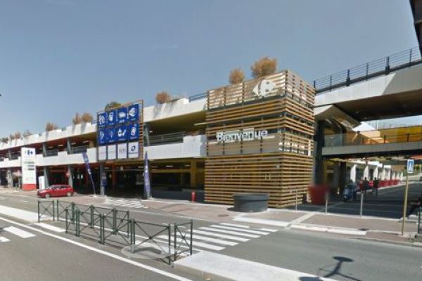 Carrefour Annecy