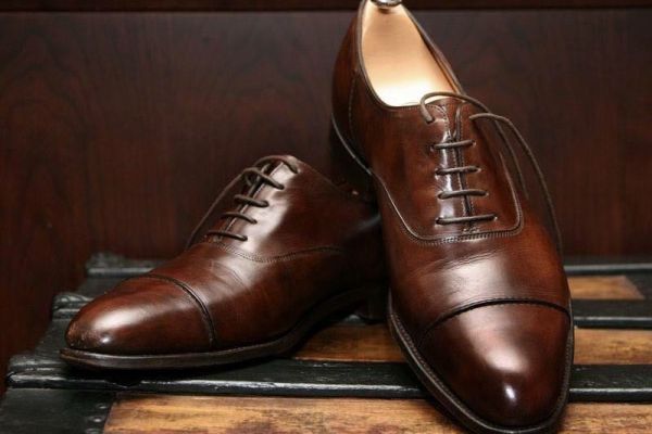 Boutique Vintage Homme / Vente de vêtements, chaussures et accessoires / Pas de dépôt